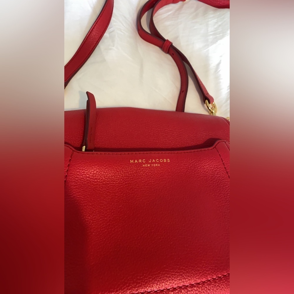 Marc Jacobs Large Empire City Cross-Body - Picture 4 of 9